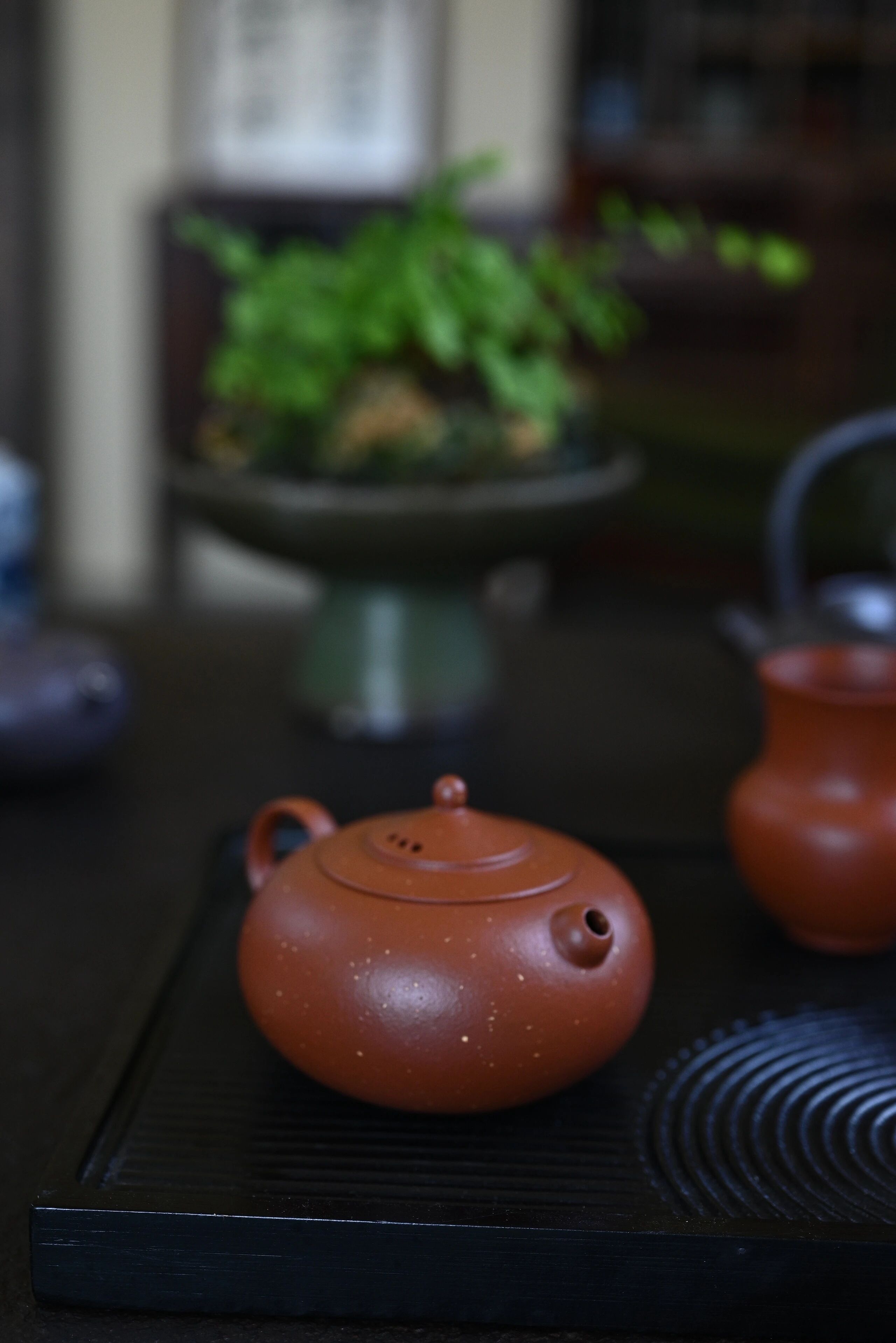 藏着建筑的秩序与东方的留白|现代茶器美学