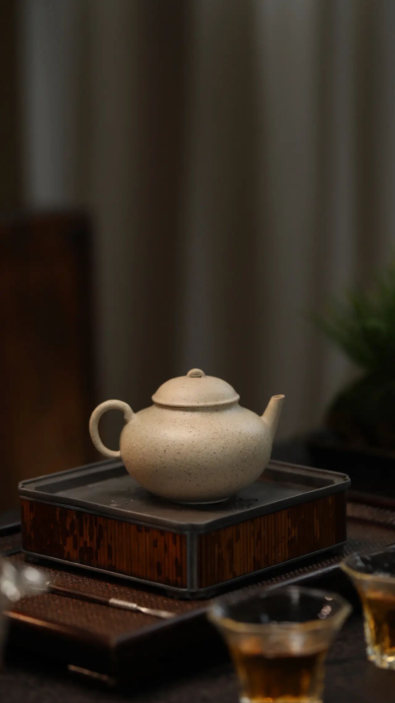 极简茶器,一把好壶的灵魂在出水