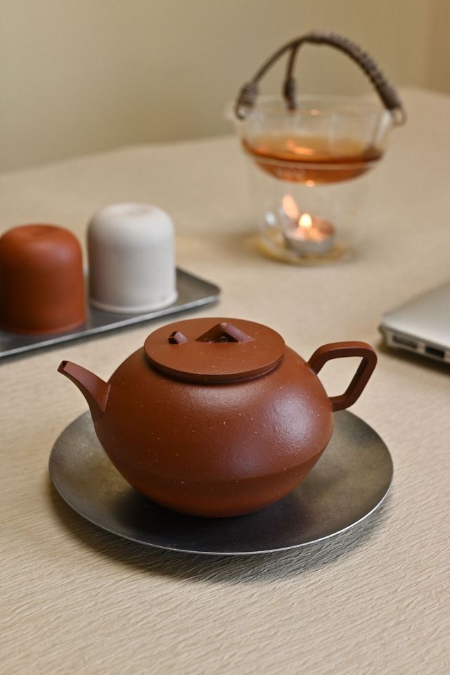 现代茶器|能撑起整席茶的那一把