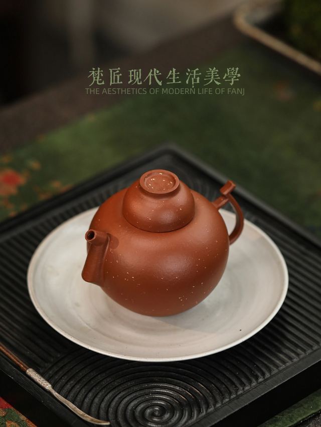 人系列-听瓮 - 缩略图 3